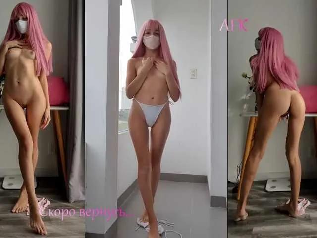 EvaJordan — A sexy man who knows how to keep his distance but achieve his goal)
When a man looks at me and admires me, he can give me something that I miss so much) Men who know their worth and girls are a separate orgasm