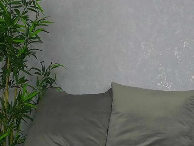 EveWilder — Well..its easy to get me horny ,YOU can do it easily with some naughty thoughts and good vibes !
