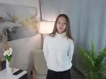 alaynaschoville — Goal: Let's try to lick my finger now! Hello I'm Lola, it's my 2nd day here #new #18 #shy #teen #petite [45 tokens remaining]