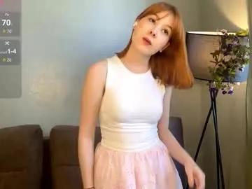 alialesperance — Goal: Flash ass #18 also #cute and #shy... at least at first. look at my #bigass #new [0 tokens remaining]