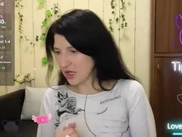 alianna_solo_kiss — hi // GOAL: spank your ass 5 times [320 tokens left] #smile #Goddess #natural #cute #milf