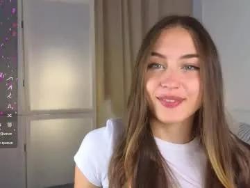 appleeepie — Hello, i'm Vicki! My Private is OPEN #18 #shy #lovense #bigass #new  GOAL:tease with shorts [40 tokens remaining]