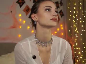 beckymadsons —  Let's reach 60000+ TODAY! I'm a #teen #18, #new #shy here, but already the best #bigass on CB  - Goal reached!