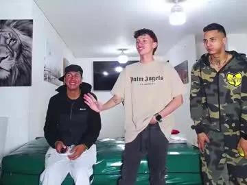 benz_boys — GOAL: Cum Show [4999 tokens remaining] Welcome to my room! #deepthroat #18 #young #lovense #bigcock #twink