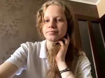 berniecemontell — GOAL: Bite my lips close to you Hi! My name is Sophia. I'm new here! Wish me luck! :) #teen #skinny #natural #young #18 [13 tokens remaining]