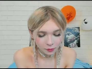 blondy_fina — Suck dildo with drooling [212 tokens left] #new #teen #trans #anal #18