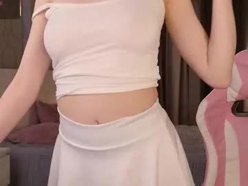 bonnie_claidxxx — GOAL: put a vibrator in your panties [106 tokens remaining] I'm in the mood to get a little naughty today<3 #bigass #shy #teen #lovense #new
