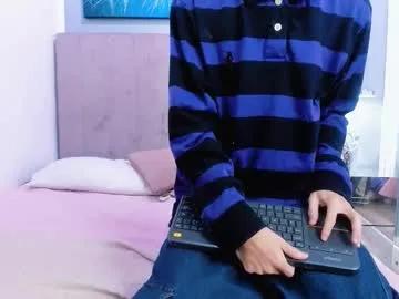 bruce_hans — Cum show [403 tokens left] #latin #new #bigcock #cum #young