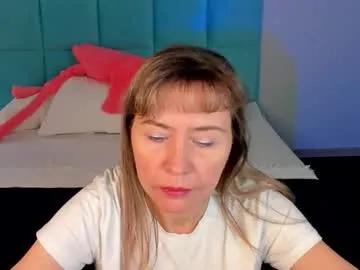 carla_vogue — GOAL: Show me what's under your skirt [278 tokens remaining] Hi I'm new here #feet #new #milf #smalltits #bigass