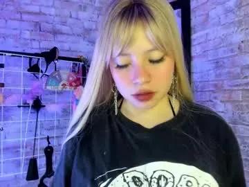 cherry_xoxx — Goal: Tight cameltoe tease #milk #bigboobs #cei #milf #spit - Next Goal: Domi in my clit ,make me lose control