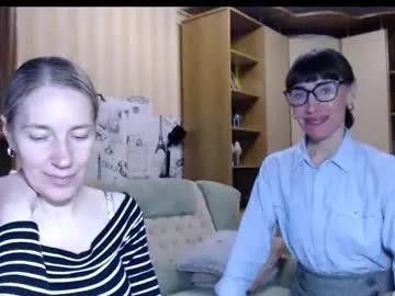 cute_lion_ — topless [553 tokens remaining]