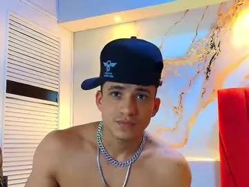 danii_scot — GOAL: full naked [190 tokens remaining] Welcome to my room! im danii very good #bigcock #cum #master #latino #muscle