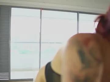 dearnina — NUDE [2222 tokens remaining] #tease #erotic #natural #redhead #bigass