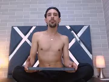 dominic_blade — a new guy with playing wich ur hard cock inside!, see my cum! #new #young #bigdick #latin #smile [219 tokens remaining]