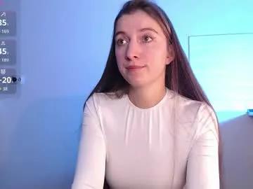 evahailey_ — come have fun with me:) #muscle #feet #fit #sph #nonude -- Current Goal: handbra+abs flex! at 555 tokens -- Next Goal: just cuz im hot:)