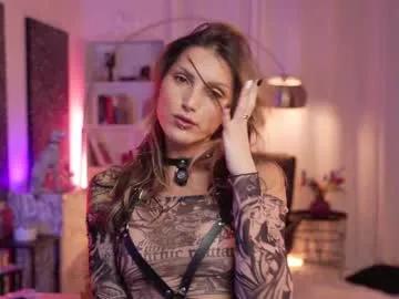 informal_ —    ...     #bigass #smalltits #young #natural #feet