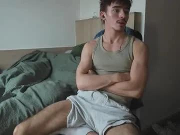 joeosulli2024 — GOAL: stay naked 10 min [0 tokens remaining] Welcome to my room! #19 #twink #hairy