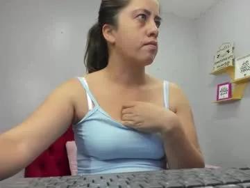 kathina_giraldo — show pussy #pantyhose #bigpussylips #mature #milf #lovense [100 tokens remaining]