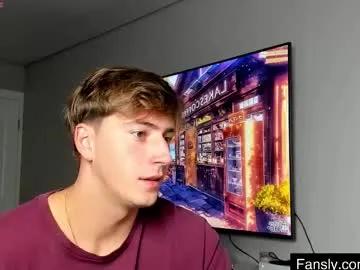 krishort — cumshow #bigcock #gay [Tip in ascending order from 1 to 100. Next tip needed: 17]