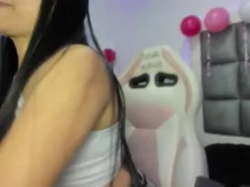 laura__js_ — I'm horny! GOAL: Blowjob and smoke 90 tks #dominant #bigpussylips #c2c    #smoke  #milk