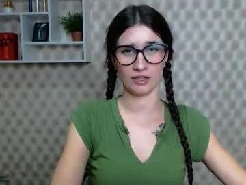 lauradre_ — Current Goal: cum /pour finir   -- Show Description #puffynipples   #18    #new #hairy  #french