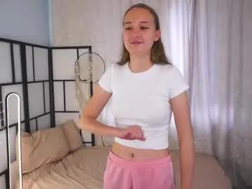 lucicragin — Goal: suck my sweetie finger   Hi, I'm Lucy. I'm #new here. // I'm very #shy #skinny #18 #natural [33 tokens remaining]