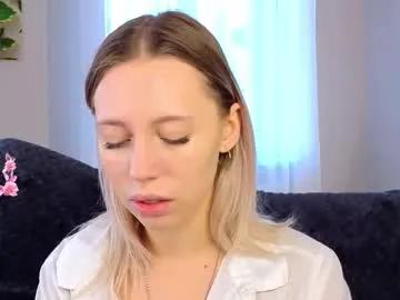 lunariabliss — GOAL:  Bite lips  Hi everyone, I'm Kelly! I'm #teen and i like #dance I'm #18 ye #smalltits and a #skinny body [22 tokens remaining]