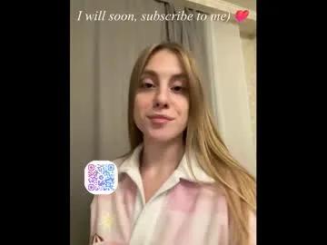 marlenagehlert — Goal :big smille  .I'm Olivia, lgeet's live this adventure tother! #new #18 #bigboobs #young #blonde [8 tokens remaining]