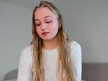 mia_meows — Hot blond teen squirts and slaps her big ass! Privates are open, Fav patterns: 15, 111, 777 // GOAL: Spit on my titties [111 tokens left] #anal #dildo #18 #young #shy