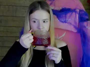 milanabalmain — Goal: tight-fitting narad welcome to the room Mila #new #shy #natural #cute #blonde - Next Goal: panty color and dancing