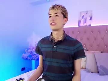 ozorio_dany — Im your little love - Multi Goal: Ride my hard dildo [246 tokens left] #femboy #bigass #bigcock #twink #18