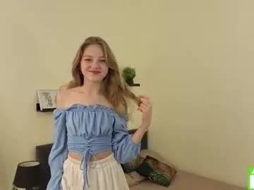 patricia_perry — GOAL: remove hair from chest [44 tokens remaining] Welcome to my room! I`m Vicki, newbee here, but let`s make some fun! ^^ #new #18 #shy #teen #natural