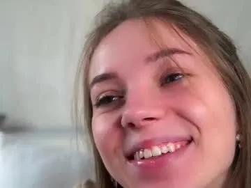 roxannastoo — Hi! GOAL:PLAY MY NUDE NIPPLES Don't forget to give me a thumbs up if you like me.  #18 #new #shy #petite #young [91 tokens remaining]