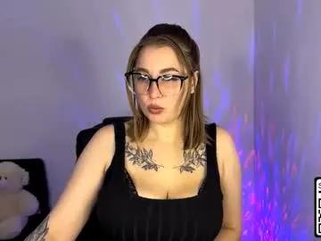 ruthless_111 — Hi ...lets have some fun  Goal: 3 playful spanks  [5 tokens remaining] #milf #mistress #bigboobs #smoke #cum