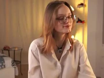 theadrewett — My name is Luna and I am  #new and #skinny model on CB #18 #bigtits #shy  Goal: make my boobs red HARD [69 tokens remaining]