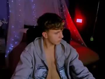 travis_wolf_ — GOAL: Make me happy [25 tokens remaining] Welcome to my room! #monstercock #gay #tease #18 #shy