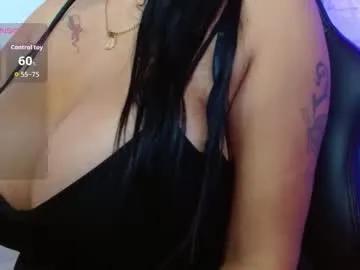 viiolleta — GOAL: BLOWJOB + SPIT TITS [92 tokens remaining] If you want heat, you will find it here ... do you dare to light the spark? #curvy #bigboobs #natural #cum #lovense