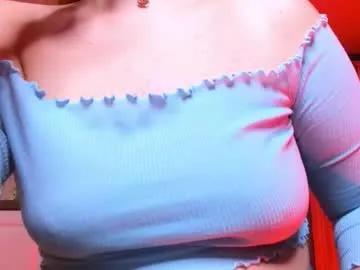 vip_juicy — Latex, Curvy, tease, no mercy  #mistress #slave #tall # latex #feet # flexible # bigbelly # bigtits # bigass # nylon #heels