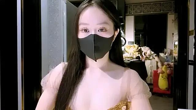 _Unchan_Ran_ — sexy with boobs 