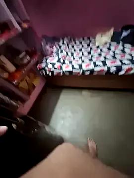 bobbyronak — Show pussy in public