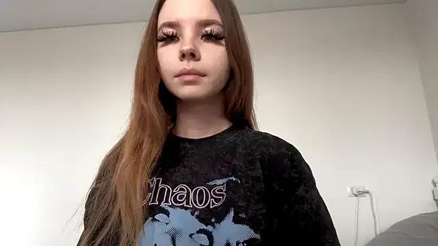 EhtelBiondi — Show panties