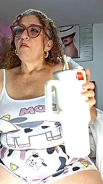 evelin_hott — schow squirt cum