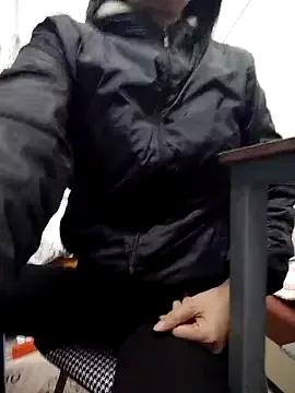 Haralushiaaa — Freechat on StripChat