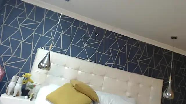 KarinaTylor — oil bath