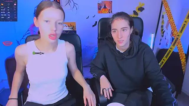 khloebeauty — flash tits