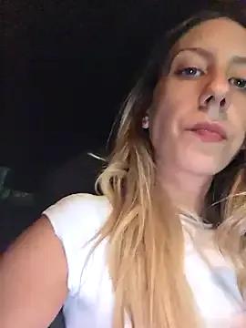 PetiteSecrets — Quitar top parking publico 10 min 