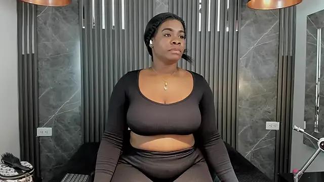 SaraiEvans — Play dildo between oiled tits