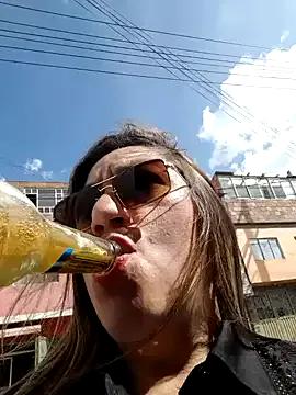 SCARLET-20 — Fingers in my pussy