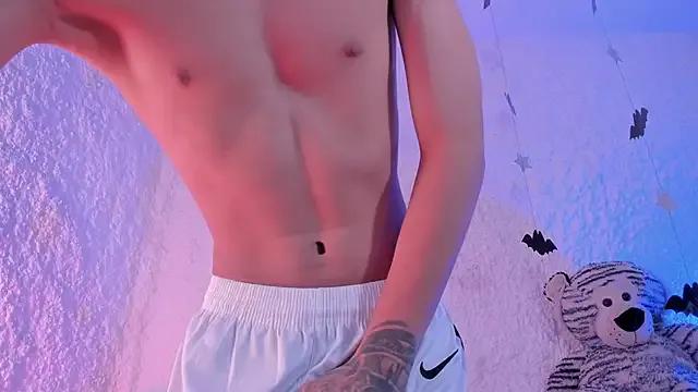 thiago_kinghot — flex chest x 20
